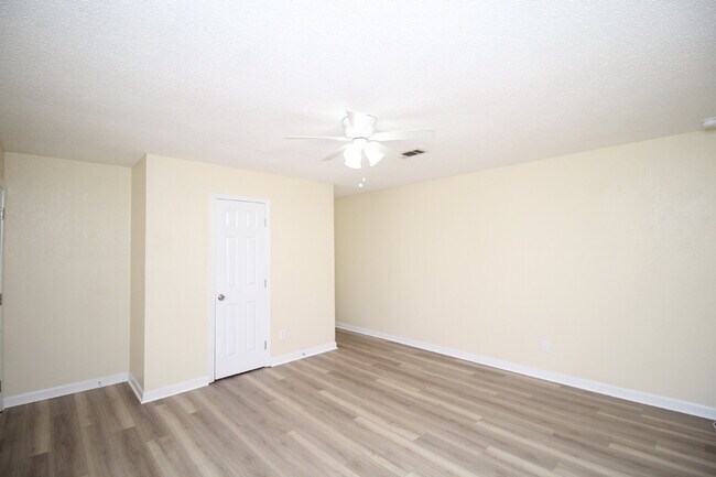 Photo - 4-Bedroom, 2-Bath Home with Large Fenced Yard