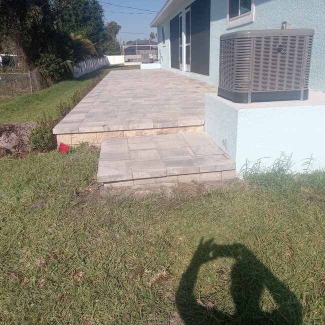 Photo - 5651 Genesee Pkwy