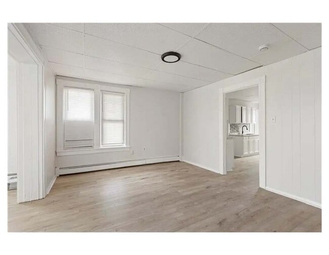 411 Rathbun St Unit 1