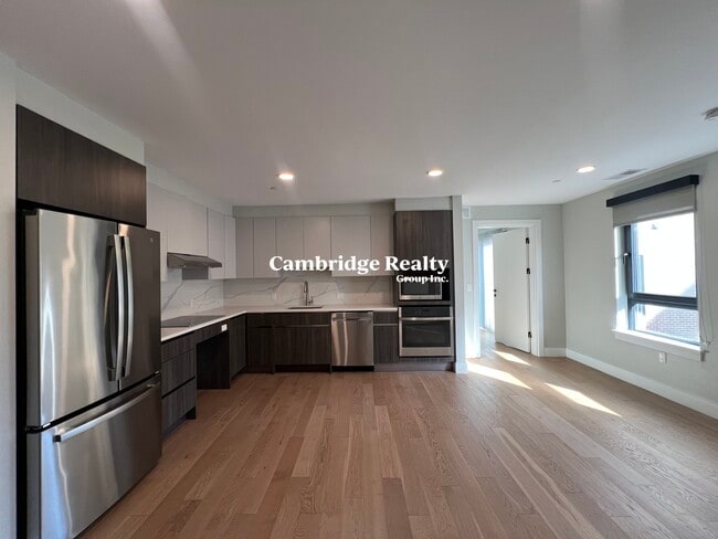 Photo - 8 Central St Unit TT