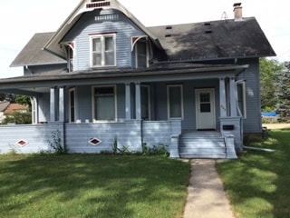 Building Photo - 203 Robert St