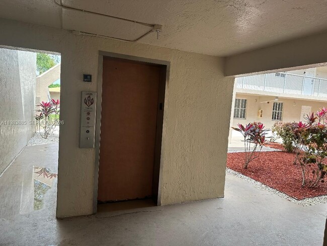 Photo - 6115 NW 186th St Unit 202