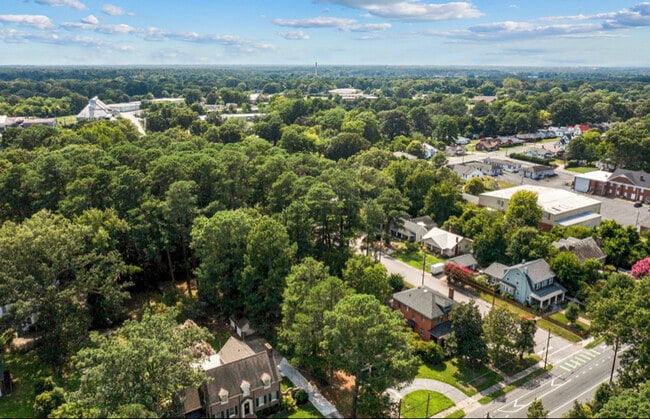 Photo - 620 Falls Rd