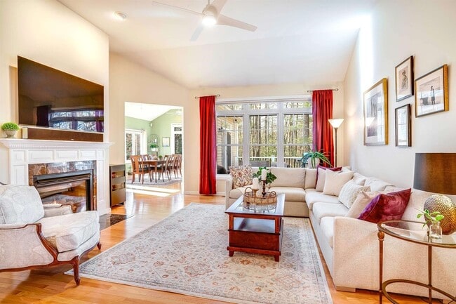 Photo - 7 Glen Ct Unit B1