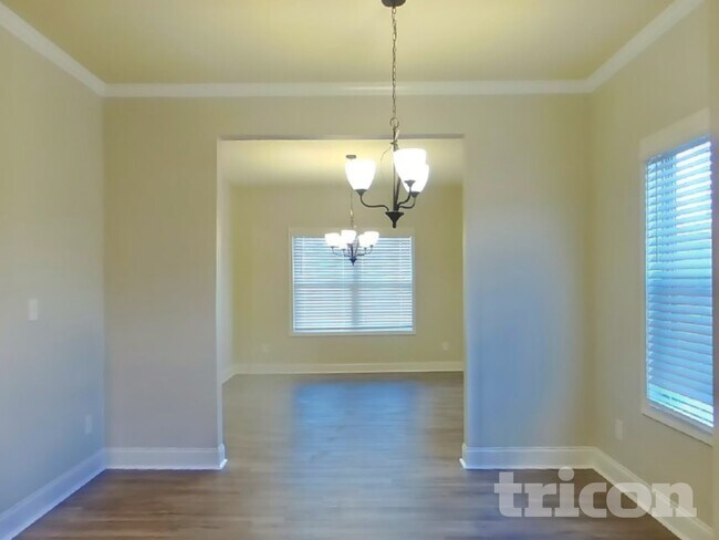 Photo - 118 Massey Ln