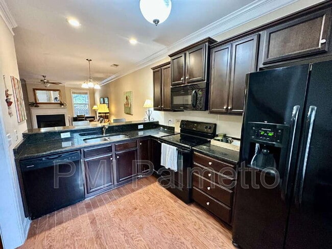 Photo - 97 Arsenal Academy Place