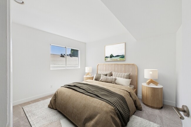 Photo - Mammoth Park Towers