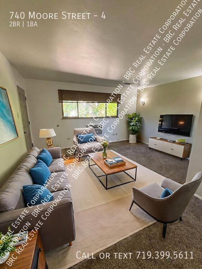 Photo - 740 Moore St Unidad 4