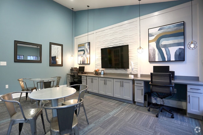 WiFi Cafe - Chesapeake Bay