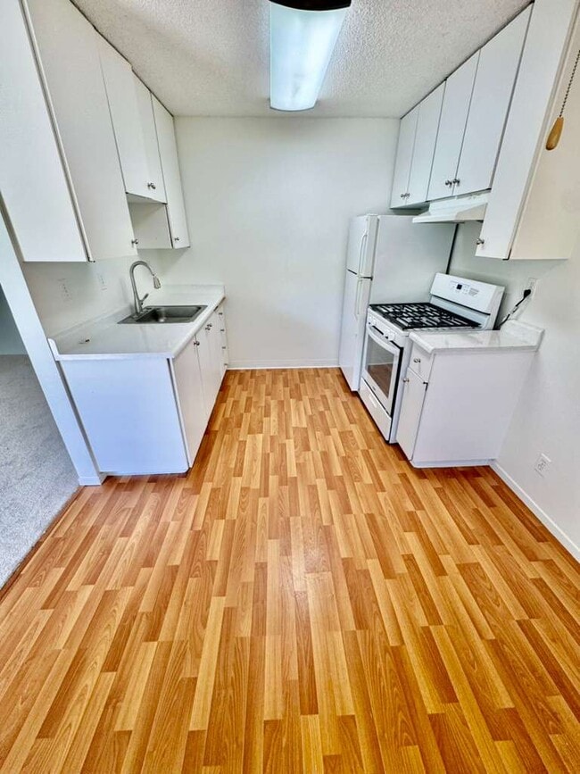 Photo - 998 Ignacio Blvd Unit 22