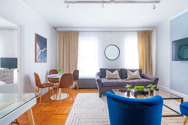 Photo - 405 E 61st St Unit FL3-ID1021921P