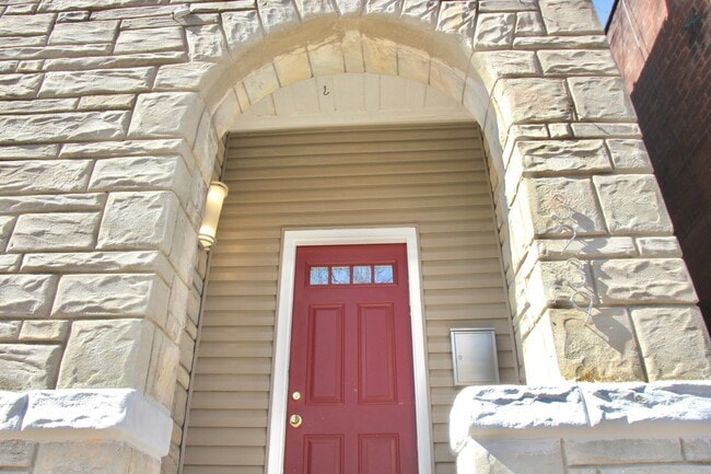 Photo - Beautifully Renovated 2 Bedroom 1 Bath SFD in Cherokee Arts District