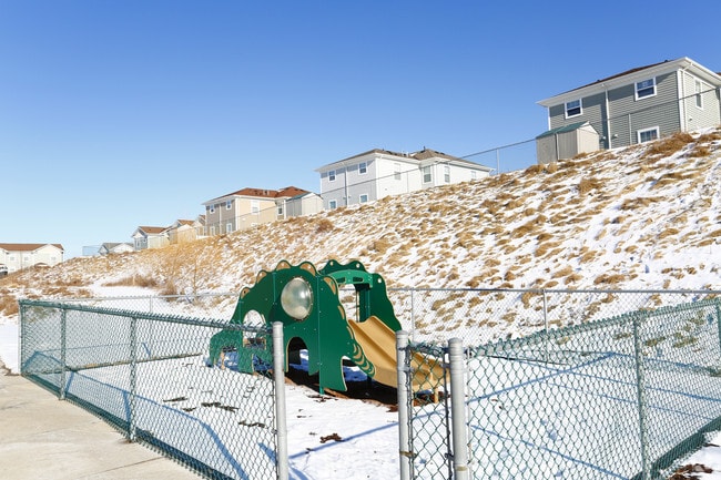 Photo - Laurel Estates