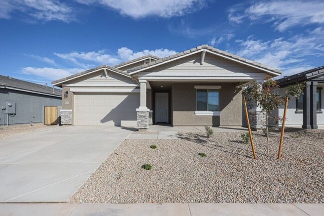 NEWLY BUILT HOME IN LAVEEN OFF 202 & DOBBI... - NEWLY BUILT HOME IN LAVEEN OFF 202 & DOBBI...