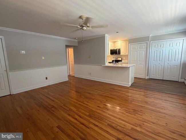 403 S Main St Unit 105