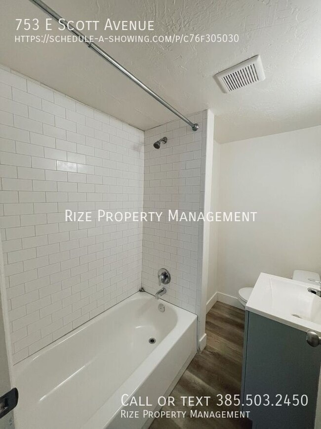 Photo - 753 E Scott Ave