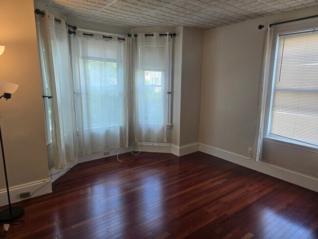 Photo - 103 Alder St Unit 1