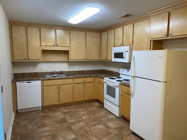 Photo - Lots of updates!