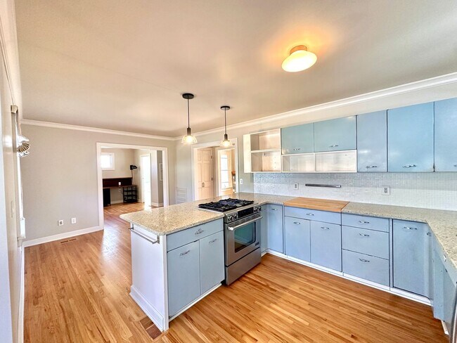 Photo - Charming Mid-Tulsa Home