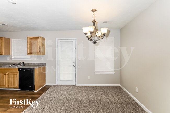 Photo - 2631 S Hills