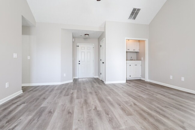 Photo - 11468 Vinea Way