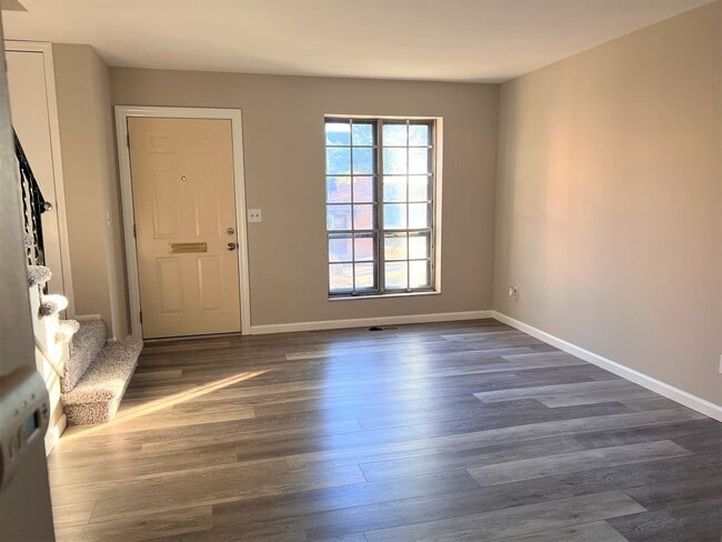 Photo - Updated 2 bedroom Townhome - University City