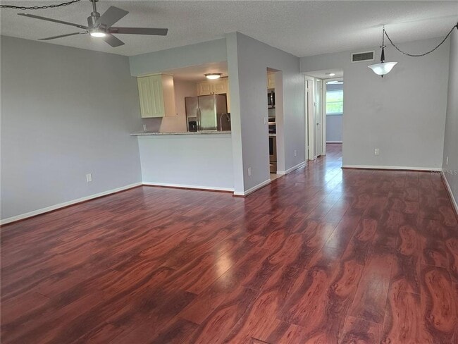 Photo - 2525 W Bay Dr Unidad A44