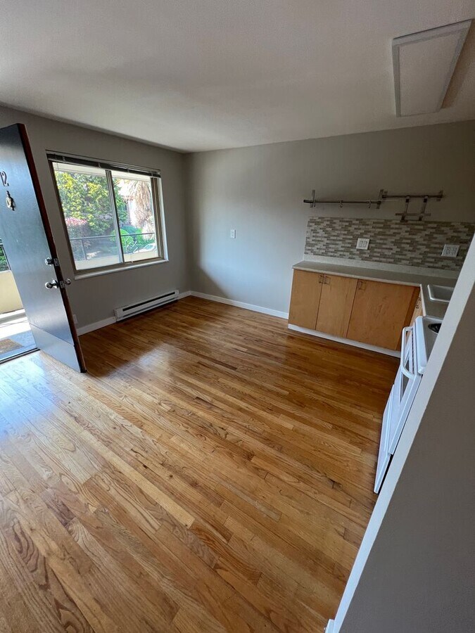 Photo - Valley Street Apartments