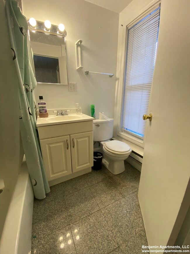 Photo - 28 S Huntington Ave Unit 103