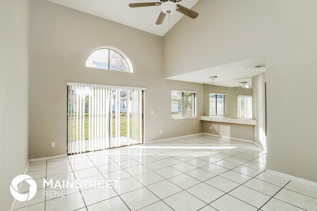 Photo - 155 Sandalwood Dr