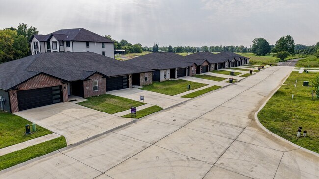 110 Beechwood Ln