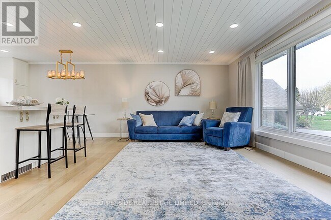 Photo - 853 Capri Ct