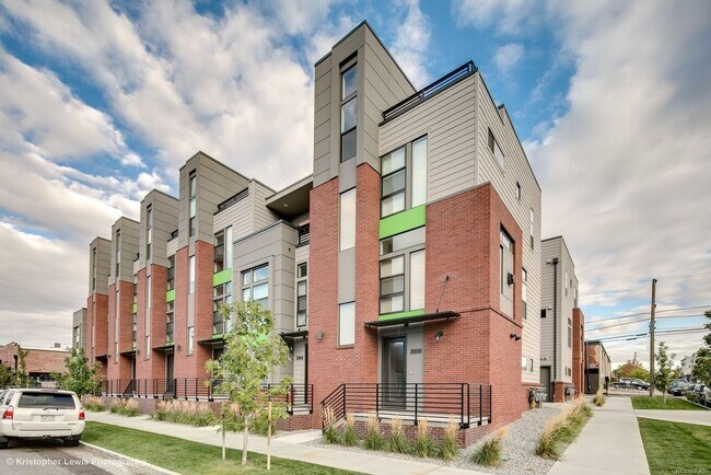 Show Stopper! - Show Stopper! Condo
