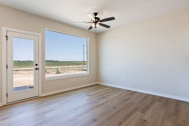 Photo - Cypress Glenn Tracy