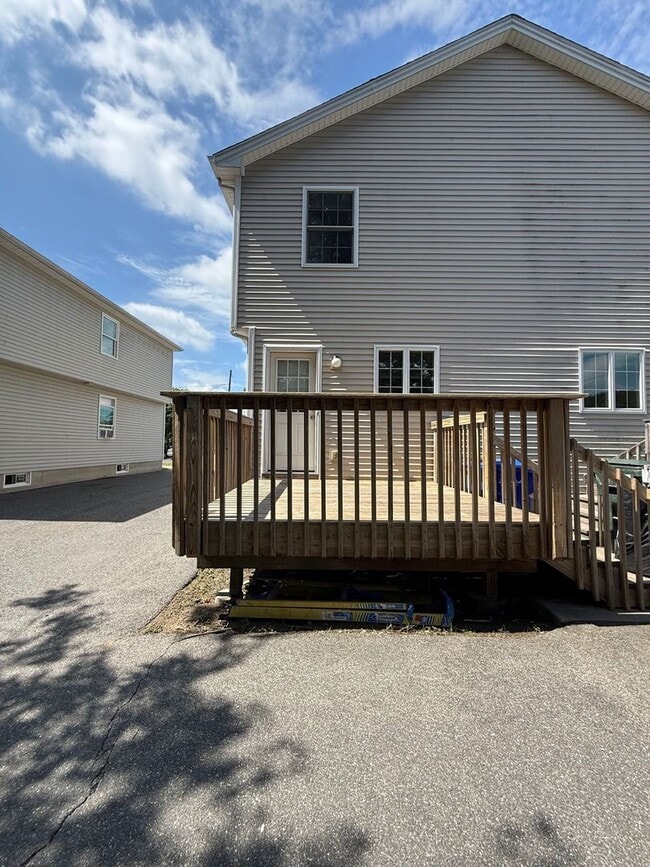 Photo - 63-65 Stocker St Unit 65