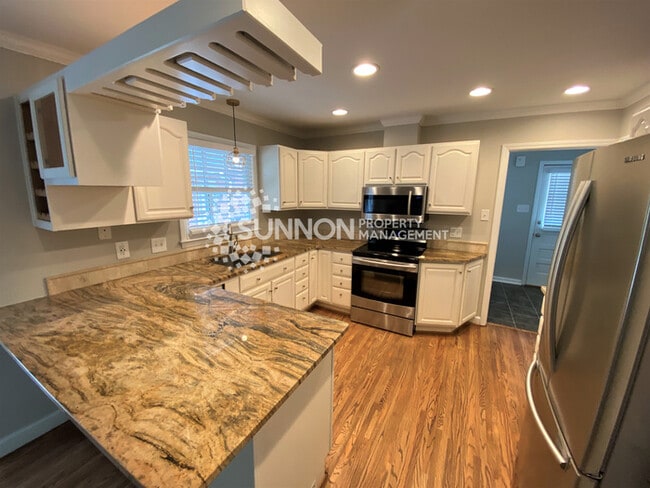 Photo - Charming 3 bed, 2.5 bath