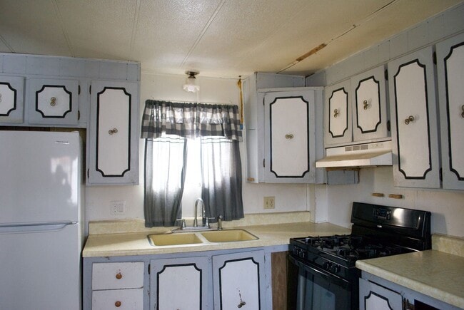 Photo - Cozy 3 Bed, 1.5 Bath Home in Idaho Falls!