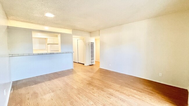Photo - Alameda Apartments Unit 111