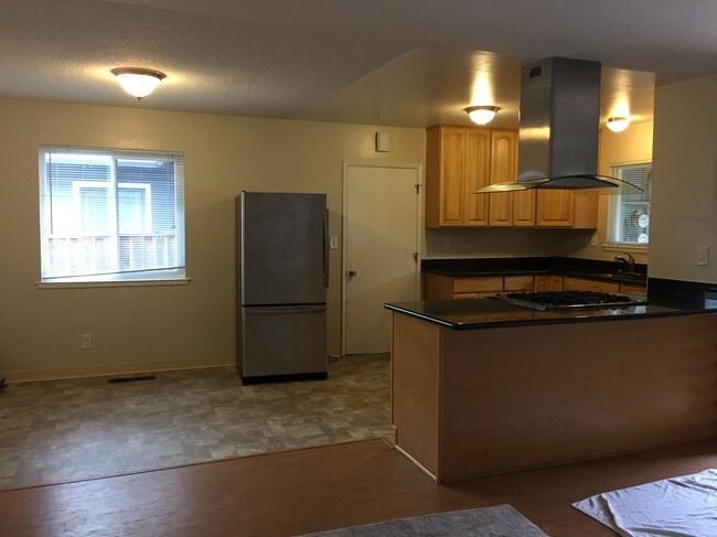 Photo - 2499 Capitola Ave