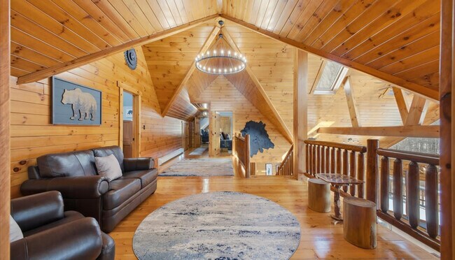 Photo - 241 Campbell Rd Unit ID1375256P