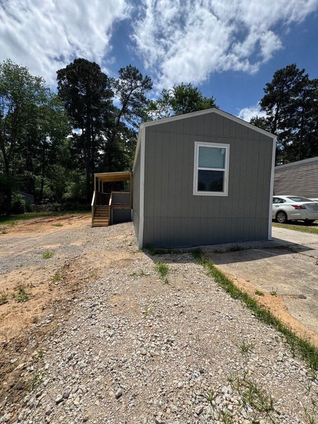 Building Photo - 13715 Brigadier Dr Rental