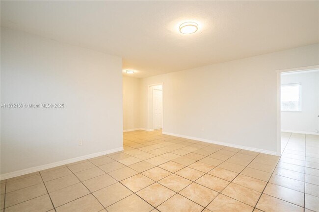 Photo - 7311 Byron Ave Unit 2