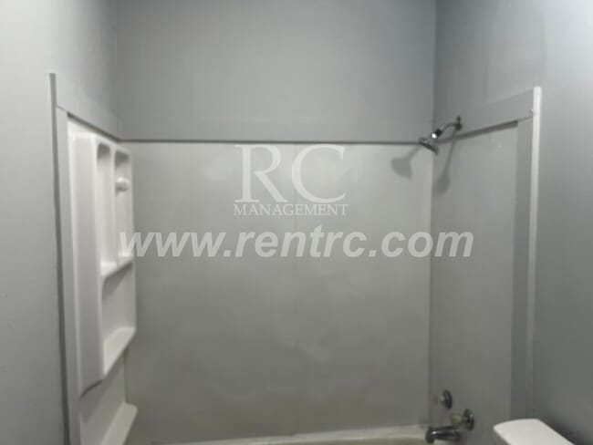 218 Tennessee-