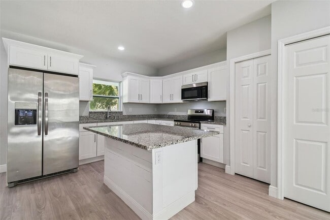 Photo - 6819 N Sterling Ave