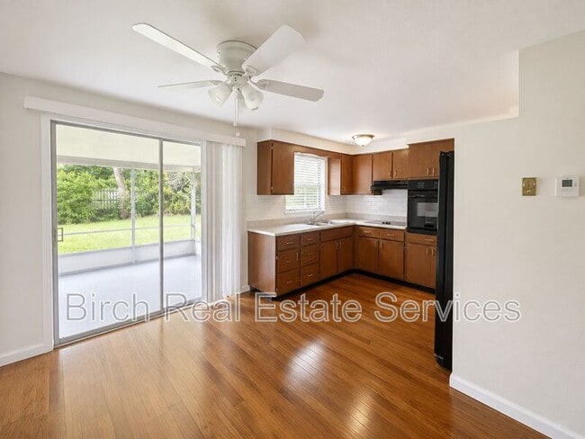 Photo - 2552 Chancery Dr