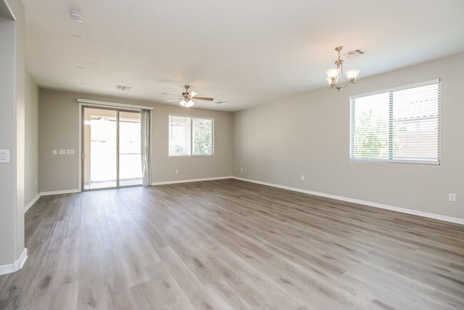 Photo - 60664 Eagle Mountain Dr