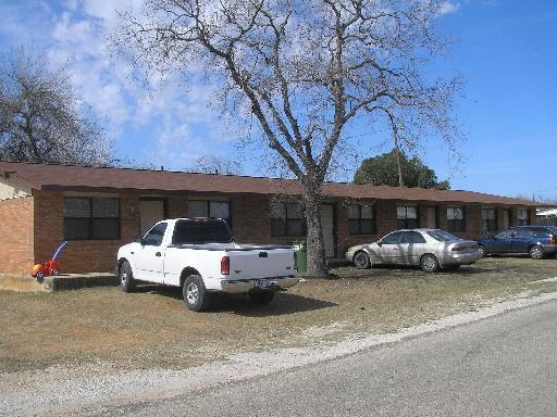 Building Photo - Stylish Comfort in a Freshly Remodeled Beauty Unit 4 Rental
