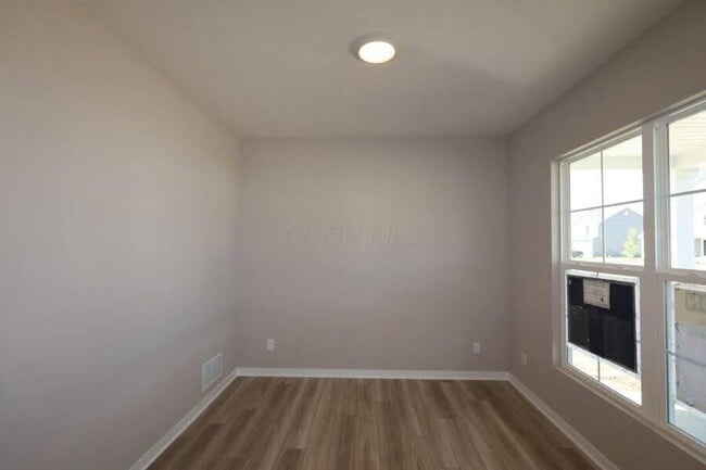 Photo - 1717 Longhill Dr