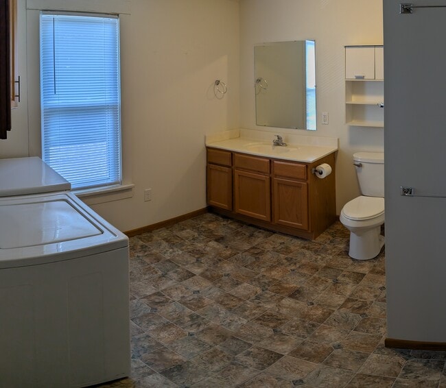Photo - 522 S Academy St Unit Upper