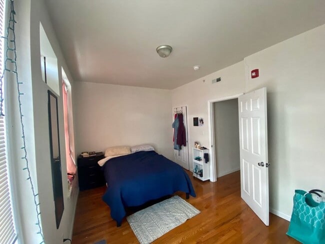 Photo - 3617 Spring Garden St Unit 2